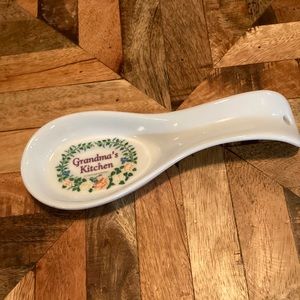 Grandma’s kitchen spoon rest -Fraser